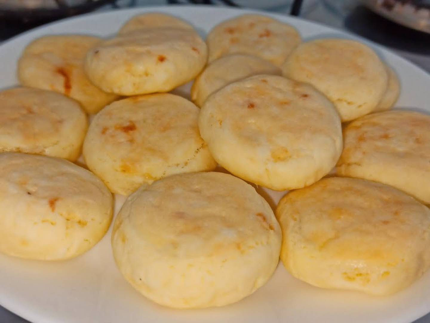 BOLO DE MILHO SEM OVO,SEM LEITE,SEM TRIGO! IDEAL PARA O CAFÉ DA MANHÃ OU  LANCHE DA TARDE 