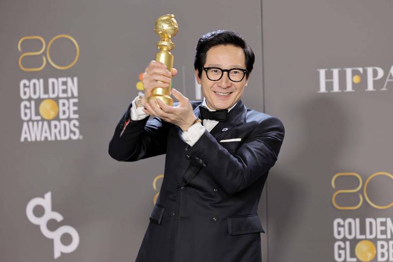 Oscar 2023: Ke Huy Quan, o ex-refugiado premiado 40 anos depois de sucessos  de 'Indiana Jones' e 'Goonies' - BBC News Brasil