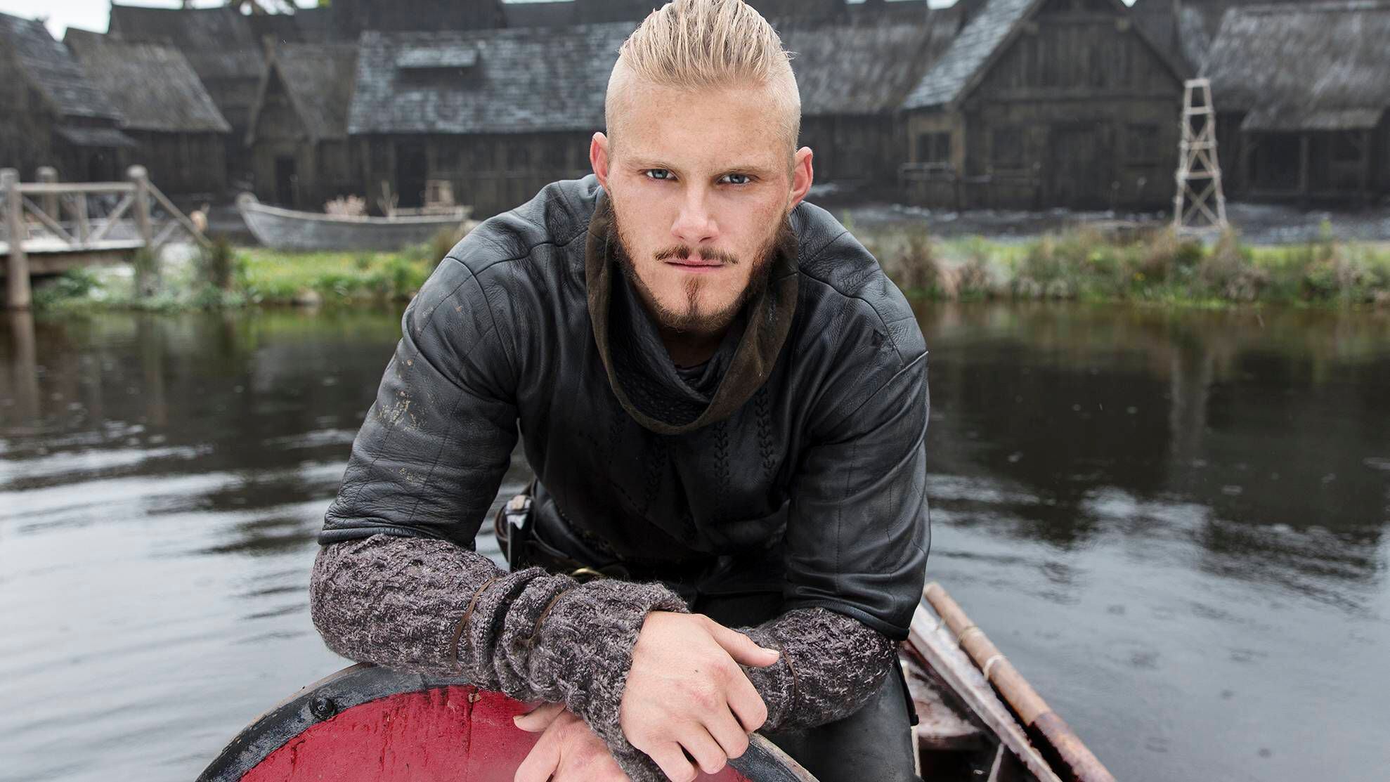 Novo aliado de Bjorn é destaque em foto da 6ª temporada de Vikings