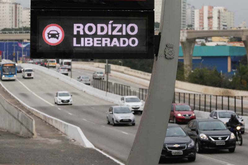 Rodízio de veículos está suspenso na cidade de SP a partir de hoje – Metro  World News Brasil