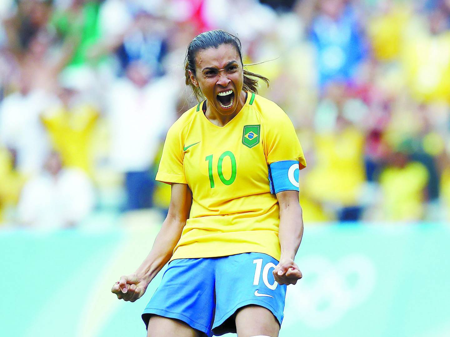 Marta é eleita a melhor jogadora do mundo e quebra recorde de