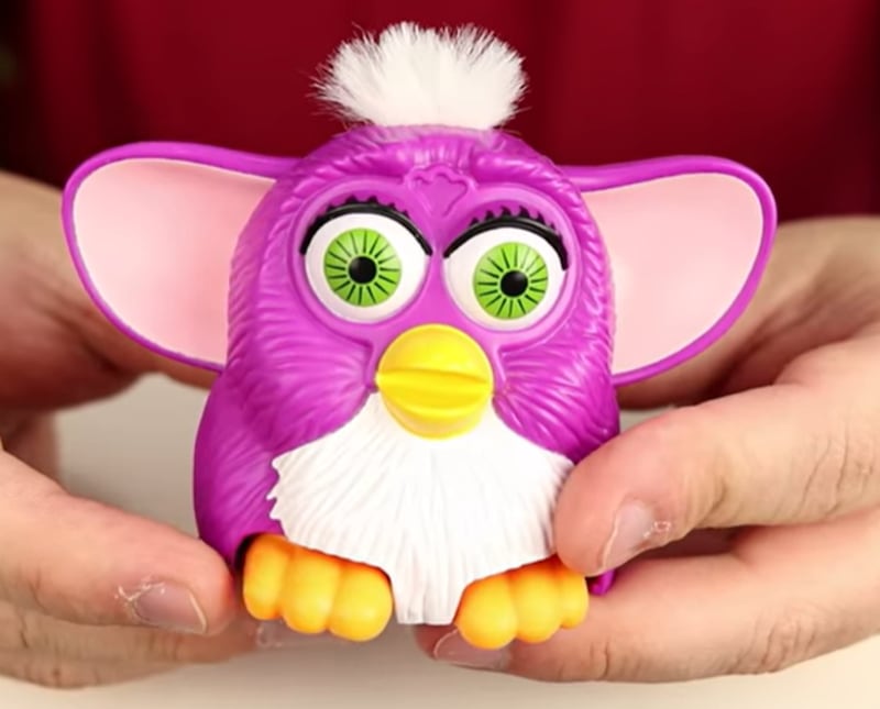 Furby, McLanche Feliz