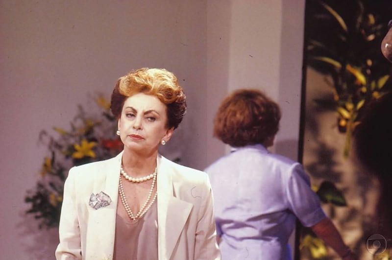 Atriz Beatriz Segall tinha 61 anos quando interpretou Odete Roitman na novela 'Vale Tudo', de 1988