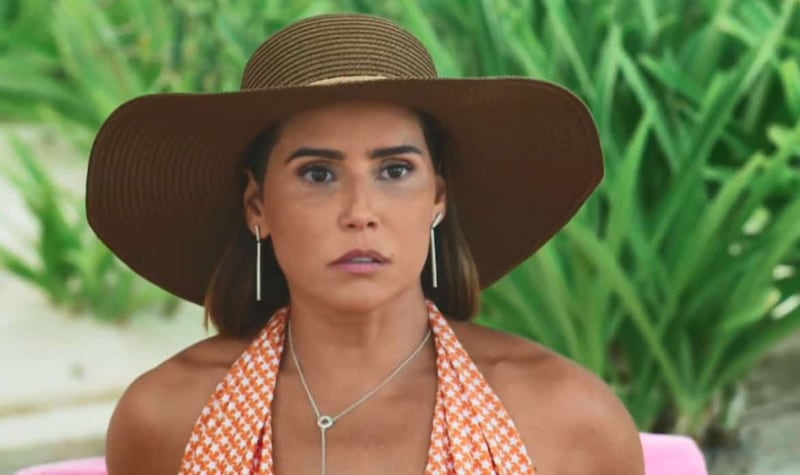 Deborah Secco  interpreta Alexia, de "Salve-se quem Puder" em "Vai na Fé"