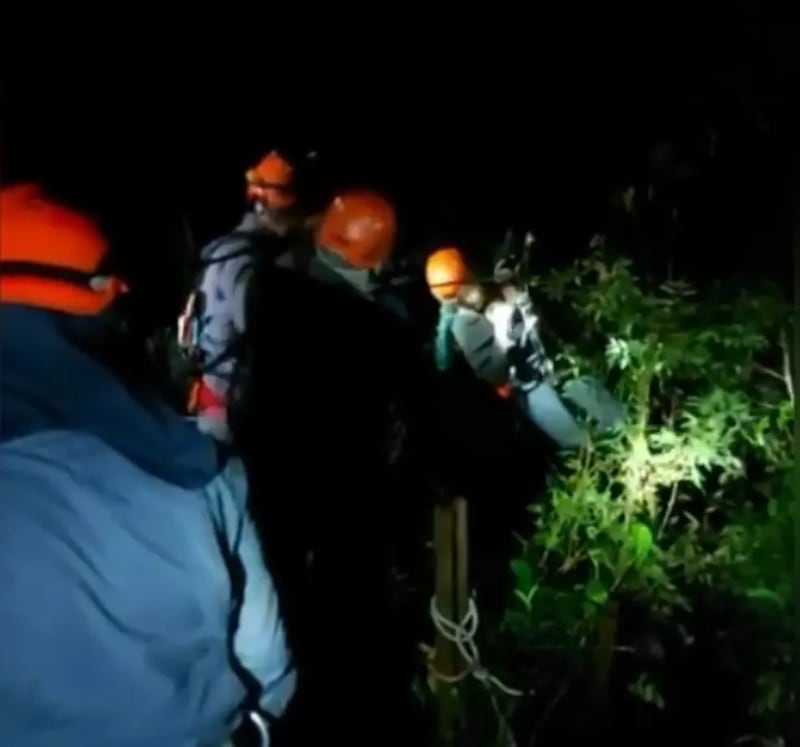 Bombeiros buscam dois desaparecidos na Cachoeira da Usina