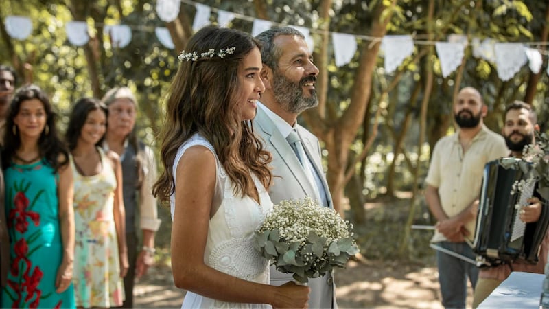 Remake de Renascer: o casamento de Mariana e José Inocêncio reúne personagens na fazenda