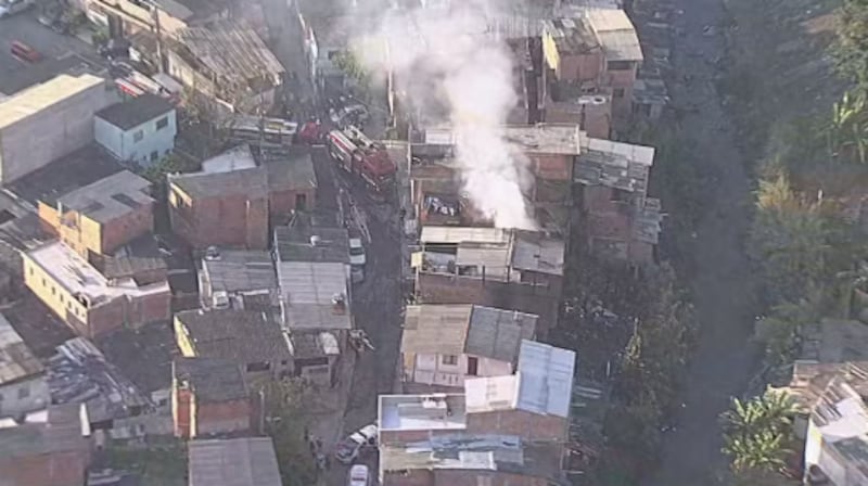 Um bombeiro morreu na ocorrência