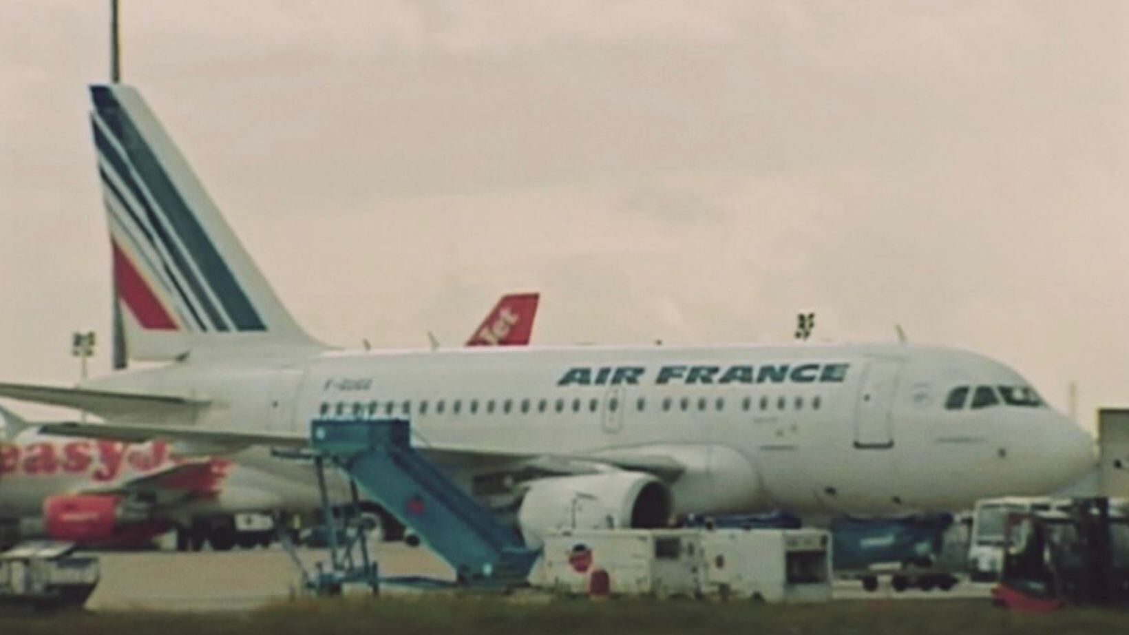 Documentário Rio-Paris - A Tragédia do voo 447 aparece entre os assuntos mais procurados no Gloogle