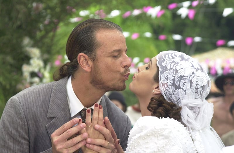 Casamento de Márcia (Drica Moraes) e Timóteo (Marcelo Novaes) em Chocolate com Pimenta terá briga