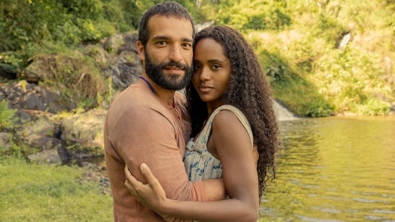 Remake de Renascer: logo após o casamento, José Inocêncio e Maria Santa descobrem gravidez