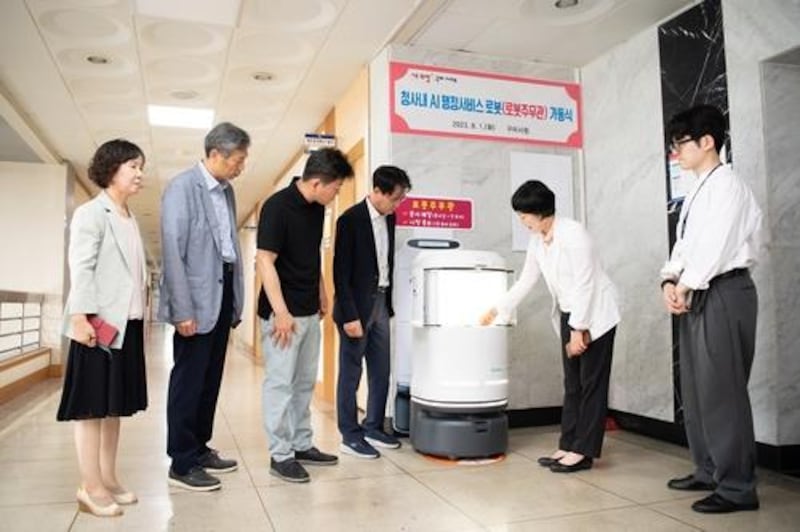 Suicidio de un robot conmociona a Corea del Sur por el ser el primer caso de este tipo en ese país.