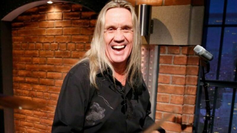 Iron Maiden - baterista Nicko McBrain