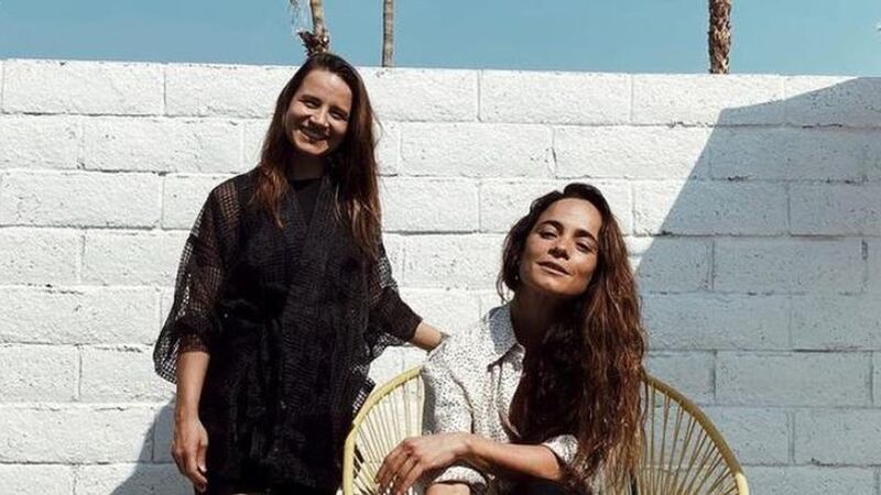 Bianca Comparato e Alice Braga namoram desde 2017