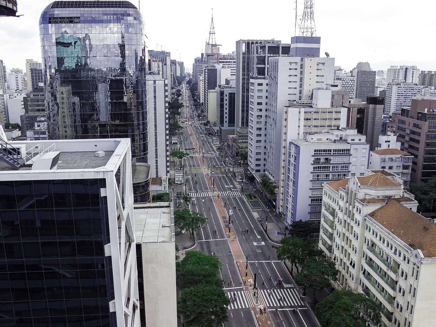 Avenida Paulista terá coral e desfile de carros antigos para